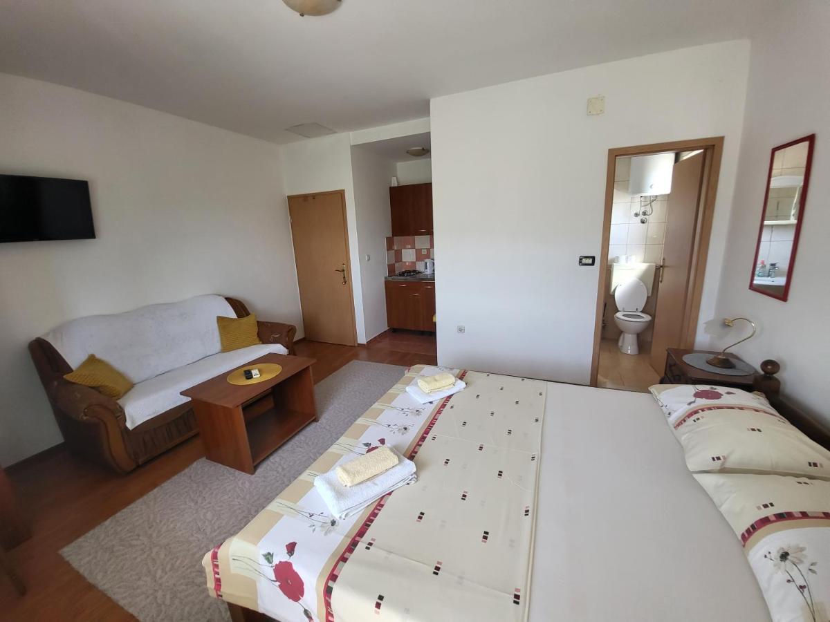 Apartmani Udovicic Trogir Eksteriør bilde